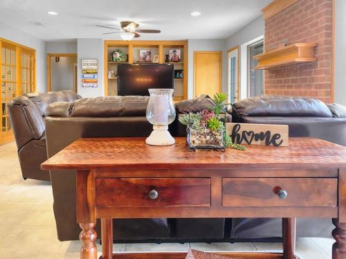 49 Colony Sq, Angleton TX 77515-3644 exterior