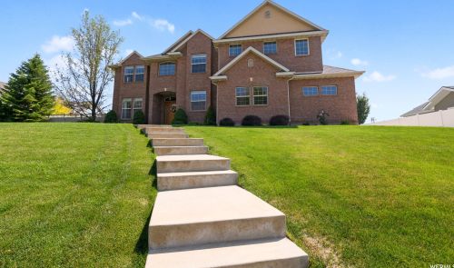 638 75, Lindon UT 84042-1336 exterior