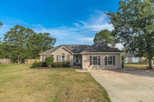 126 Chase Dr, Cayce-West Columbia, SC 29172-2592