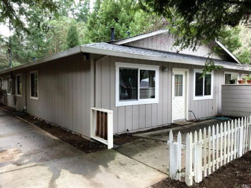 25313 Madrone Dr, Willits, CA 95490-5844