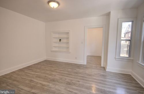 253 Highland Ave, Trenton NJ 08620-2946 exterior