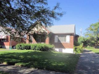 1832 Blackstone Pl, Cincinnati, OH 45237-3304