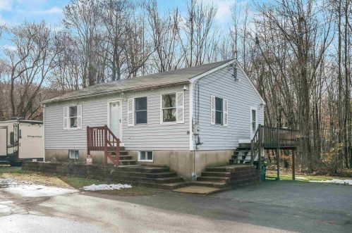 25 Mathews Ct, Laconia, NH 03246-3660