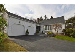 132 Hickory Ln, Watertown, CT 06795-1824