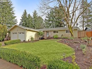 20590 90th Ave, Tualatin, OR 97062-6324