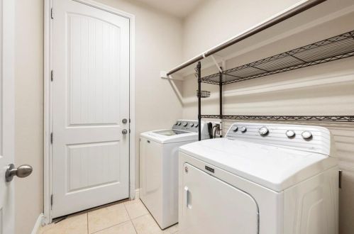 201 Desert Primrose Dr, Austin TX  78748-4031 exterior