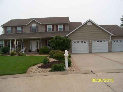 3 Rose Ct, Otterville, IL 62052-2056