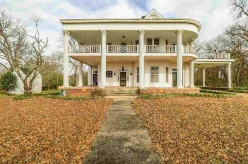 200 Main St, Utica Junior College, MS 39175-9731