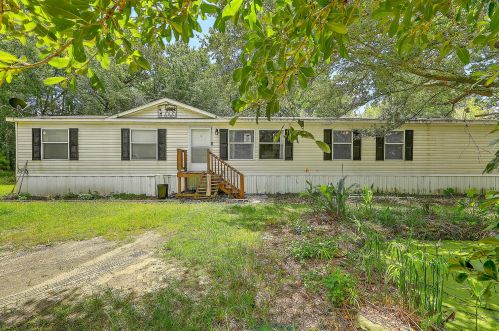 7923 Morris Bing Rd, Meggett, SC 29449-5922