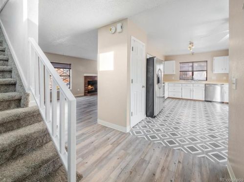 18231 Layton Pl, Aurora CO 80015-3263 exterior