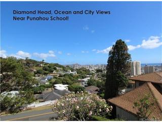 2052 Mott-smith Dr, Honolulu HI  96822-2510 exterior