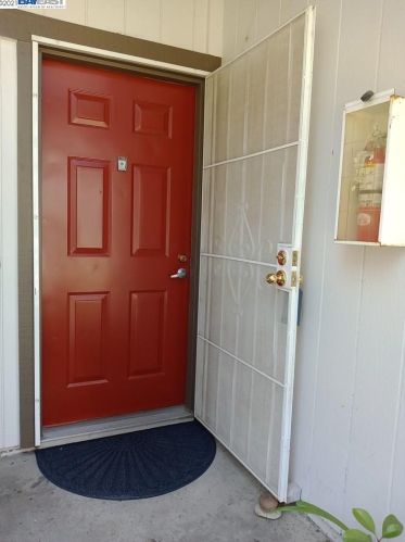 1888 Tradan Dr, San Jose, CA 95132-3709