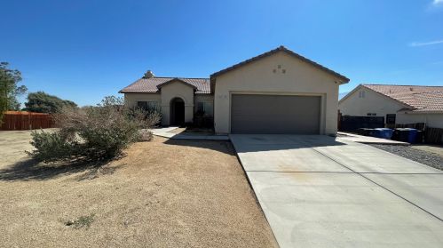 65985 7th St, Desert Hot Springs, CA 92240-3016