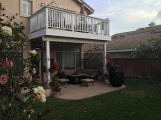 2426 Starlight Gln, Escondido, CA 92026-3855