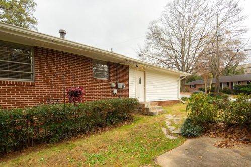 2497 Druid Hills Rd, Atlanta GA  30329-3210 exterior