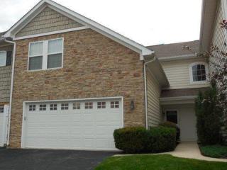 5081 Calais Dr, Columbus OH  43221-5686 exterior