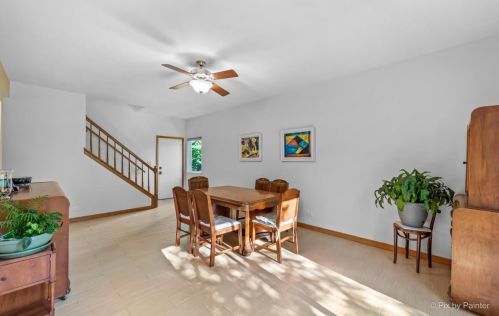 1168 Chalet Dr, Carol Stream IL  60188-3972 exterior