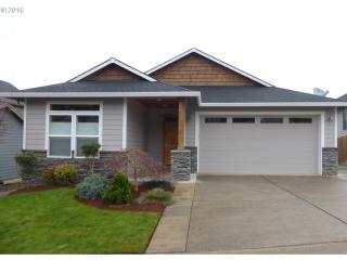 37167 Coralburst St, Sandy, OR 97055-6831