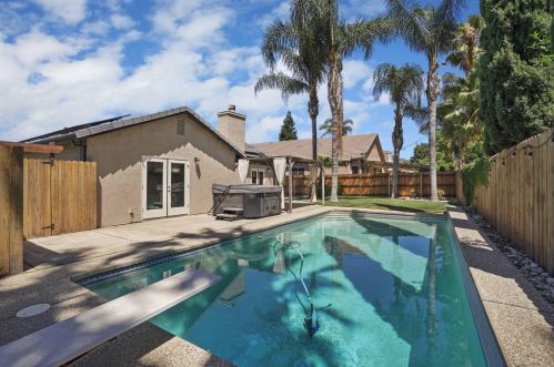 4508 Thira Way, Elk Grove, CA 95758-5156