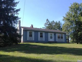 279 Beagle Rd, Lebanon PA  17046-7838 exterior