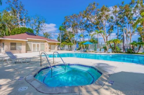 201 Diamond Way, Vista CA  92083-4450 exterior