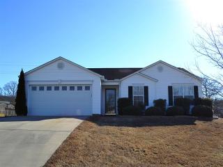 208 Winding Willow Trl, Taylors, SC 29687-3064
