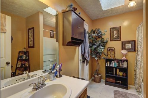 6786 Bent Crk Dr, Rex GA 30273-2100 exterior