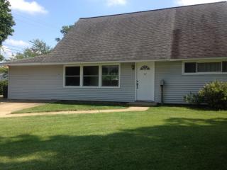 120 Cobalt Ridge Dr, Levittown PA  19057-0016 exterior