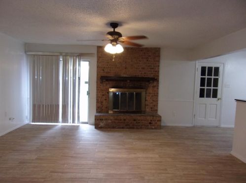 805 Monique, Cedar Hill TX  75104-1715 exterior