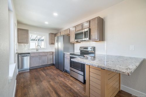 1100 Emporia St, Denver CO  80010-3219 exterior