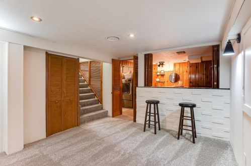 2095 Blomquist Ave, Saint Paul MN  55110-4701 exterior