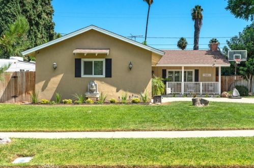 2981 Ronald St, Riverside, CA 92506-4151