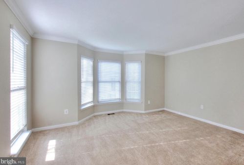 8600 Davis Rd, Columbia, MD 21045-2633
