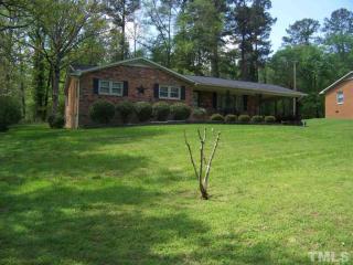 900 Ricon Pl, Durham, NC 27703-9669