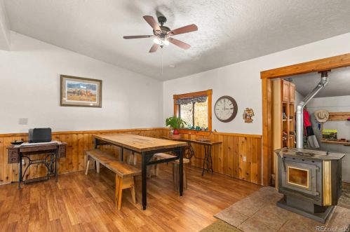 21900 Middle Creek Rd, Oak Creek CO 80467-9727 exterior