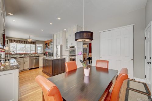 24621 Park Crescent Dr, Aurora, CO 80016-3190