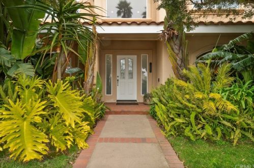 380 Tulare Ave, Morro Bay, CA 93442-2821