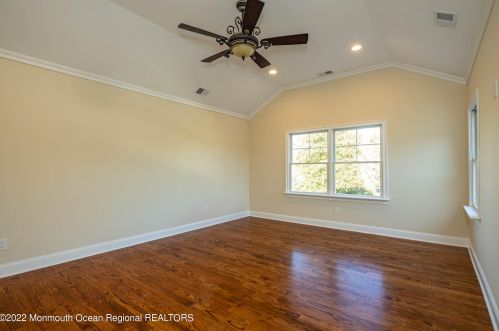 57 Louis Cir, Tinton Falls NJ  07701-6220 exterior