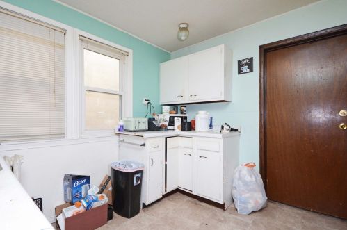 1834 Grand Ave, Saint Paul MN  55105-1403 exterior