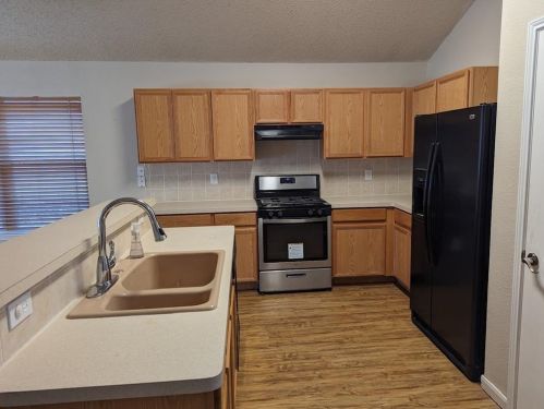 4853 Star Ridge Dr, Fort Worth TX  76133-3843 exterior