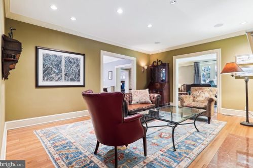 1310 Noyes Dr, Silver Spring MD 20910-2224 exterior