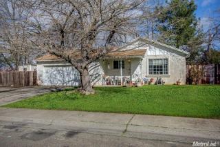 5627 Liggett Way, Carmichael, CA 95608-2328