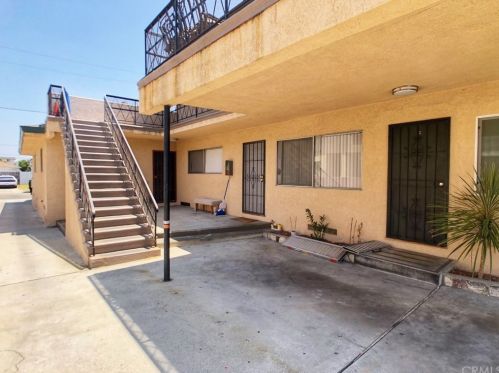 11519 Cedar Ave, Hawthorne, CA 90250-2458