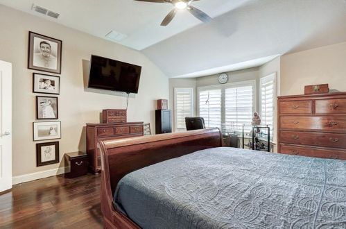 6408 Convict Hill Rd, Austin TX  78749-2348 exterior