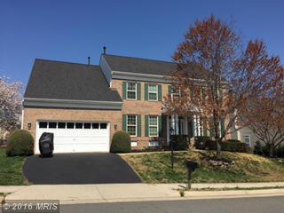 20042 Alexandras Grove Dr, Ashburn VA  20147-3121 exterior