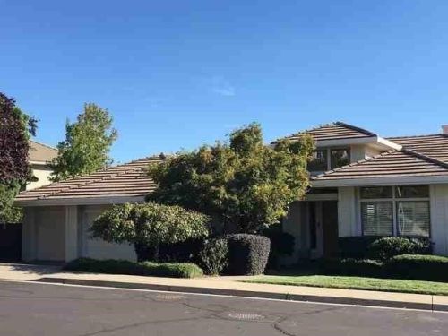 12140 Mont Vista Dr, Auburn, CA 95603-6052