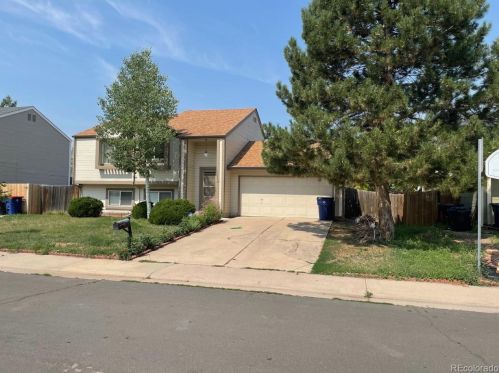 17332 Ford Dr, Aurora, CO 80017-3236