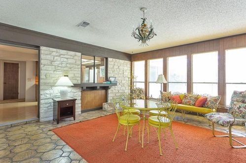 304 Blue Rdg Trl, Austin TX  78746-4538 exterior