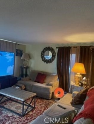 301 Tustin Ave, Anaheim CA  92807-2633 exterior