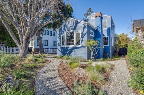 1420 Cabrillo Ave, Burlingame, CA 94010-4709